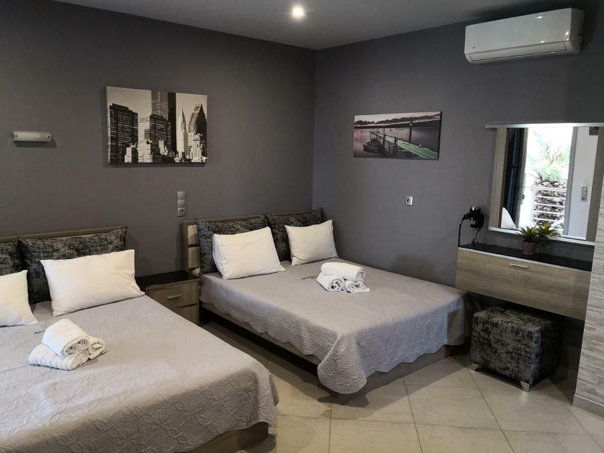 Aimilias Family Apartments Nea Vrasna Exterior photo